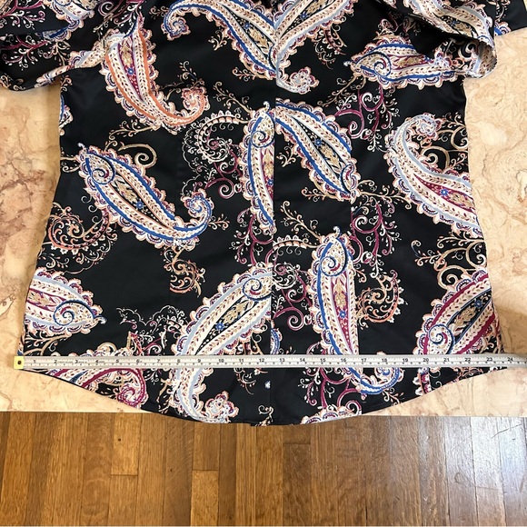 Chico’s No-Iron Sateen Paisley Wing-Collar Shirt Size Chicos 2/U.S. 12/14 - Picture 11 of 14
